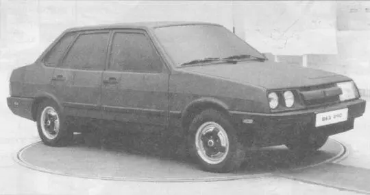 Макет 2110будущ 21099 представленный на худсовет Минавтопромав июле 1983 - фото 101