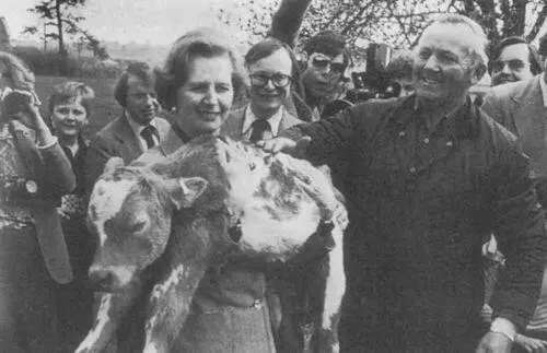 Маргарет Тэтчер во время избирательной кампании 1979 года Маргарет Тэтчер - фото 17
