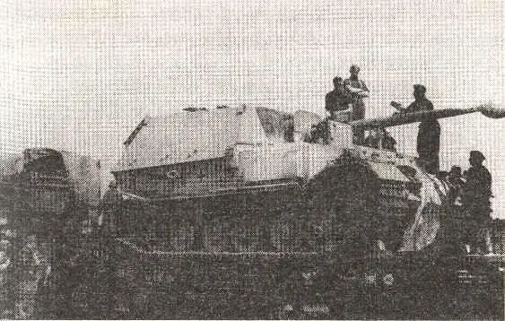 Фердинанд по пути на фронт Июнь 1943 года Бронетехника была способна - фото 6