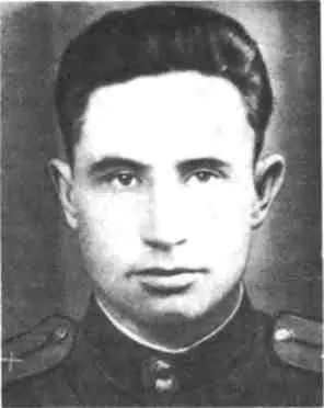 М А Гришин Фото 1945 г В это время на позиции разорвалось несколько - фото 20