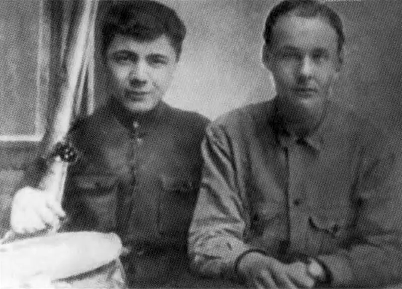 Виктор Амбарцумян и Николай Козырев 1927 г СанктПетербургский университет - фото 9
