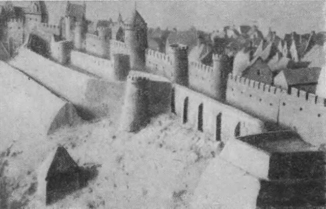 Укрепления Табора макет в музее г Табора Лето и осень 1425 года были очень - фото 57