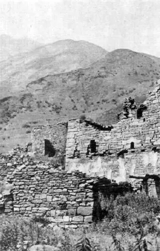 Хутор Пакоч Руины башенного поселка Асланбек Джемалдинович Шерипов 18971919 - фото 44