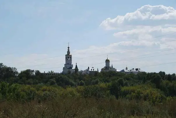 Общий вид Зилантова СвятоУспенского монастыря Место расположения монастыря с - фото 5