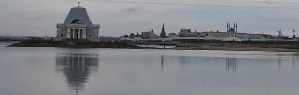 Муане и Дюма увидели примерно такую панораму кремля и храма во имя Спаса - фото 10