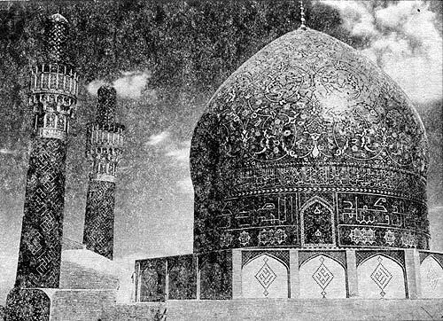 Купол и минареты мечети Чахарбаг в Исфахане Не счесть всех - фото 8