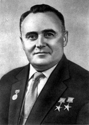СП Королев В августе 1954 г Совет Министров СССР утвердил представленные - фото 69