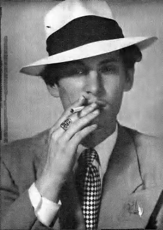 С 1948 года когда ЛаВей играл в бурлескных театрах таких как Театр Майя - фото 5