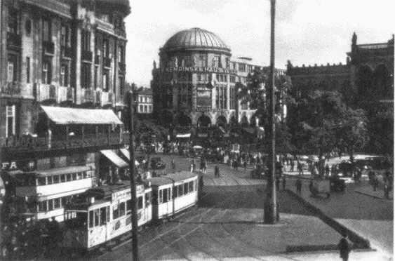 Берлин Потсдамская площадь 1920е гг Париж Замок Консьержери Дворец - фото 16