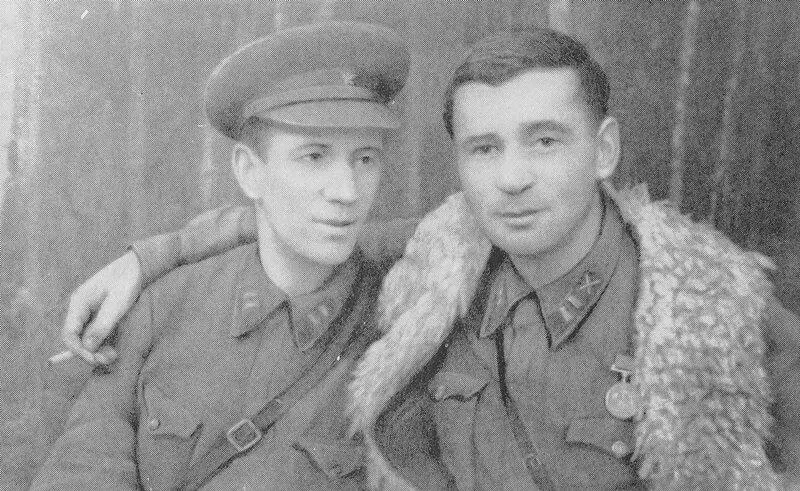 А Чивилихин и А Гитович Волховский фронт 1942 Пиры в Армении Вместо - фото 9