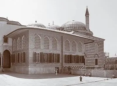 Кафес отдельное помещение в гареме где содержали юных шахзаде В - фото 58