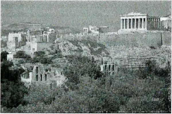 Афинский Акрополь В Акрополе можно увидеть и доисторические строения - фото 27