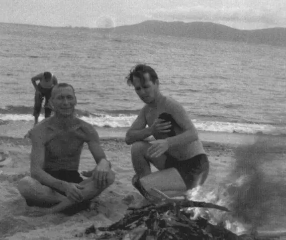 На острове Путятин Приехав на место мы выяснили что нам ловить кальмаров - фото 91