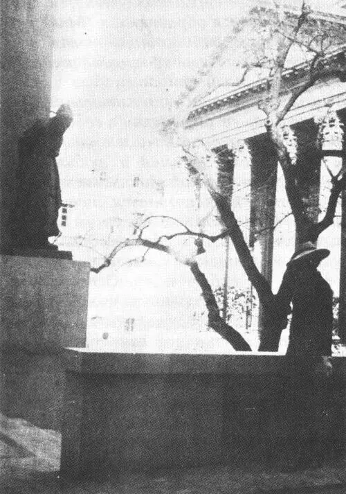 Сэр Галаад в Женеве 1939 года Я не фотогенична Берта переезжает в Мюнхен - фото 20