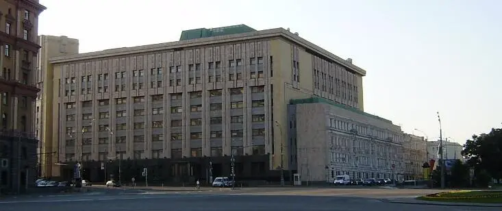 Информчекисты сидят вроде бы здесь но достать могут везде Накал страстей в - фото 54