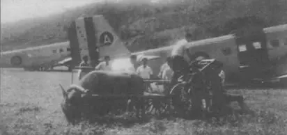 Французский Тукан на аэродроме Насан Вьетнам 1950 г Самолеты попеременно - фото 61