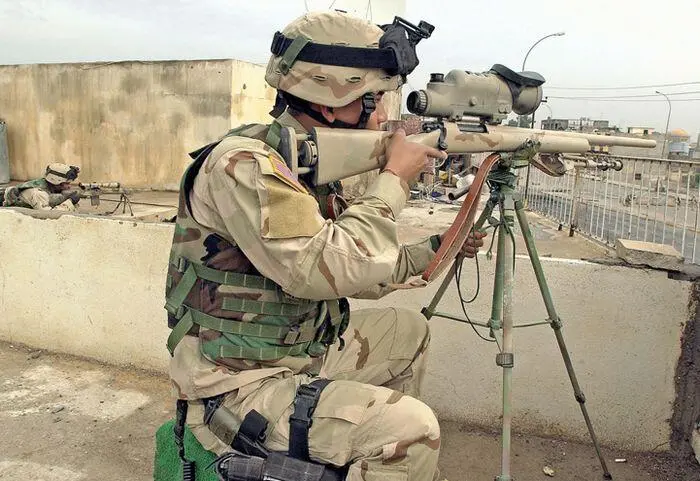 Начиная с 1998 г на винтовку устанавливается оптический прицел Mk 4 10x40 mm - фото 2