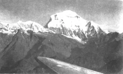 Дхаулагири с юговостока Дхаулагири с востока С трудом он - фото 28