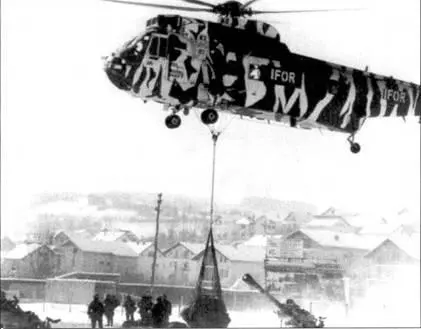 Вертолеты Си Кинг из 845й эскадрильи ВМС Великобритании в декабре 1995 г - фото 82