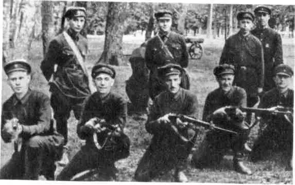 Занятия по огневой подготовке Общее построение учебного батальона - фото 27