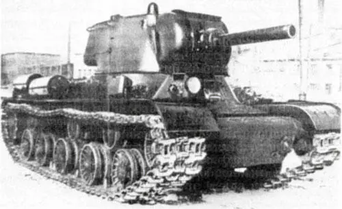 Одна из экспериментальных машин с пятикатковым шасси 1943 г Для первых - фото 57
