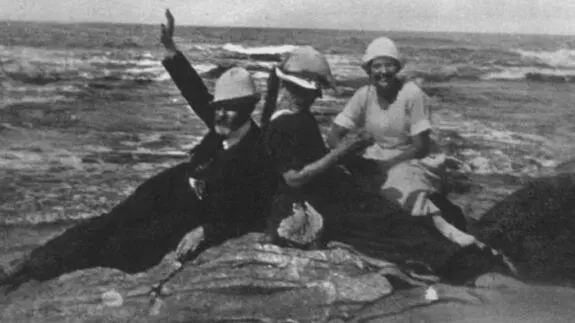Семья Кноррингов на берегу Средиземного моря Архив СофиевыхКноррингов - фото 19