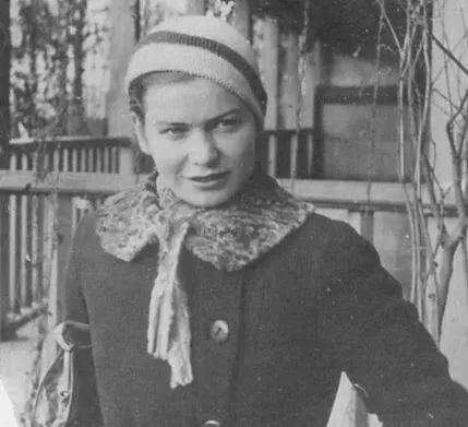 Ирина Эренбург Москва 1937 год Ирина Нагорный Карабах 1935 год Фото - фото 21