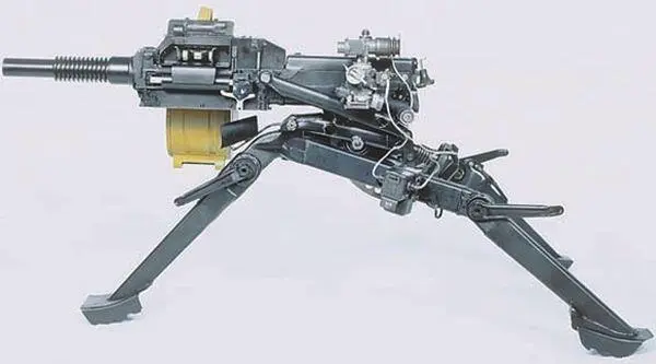 Автоматичсекий гранатомёт АГС17 Пламя на стнаке с присоединённой патронной - фото 1