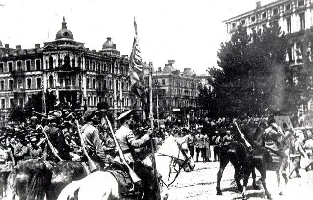 Мы вернемся еще разумейте Вступление Красной армии в Киев 1919 - фото 40