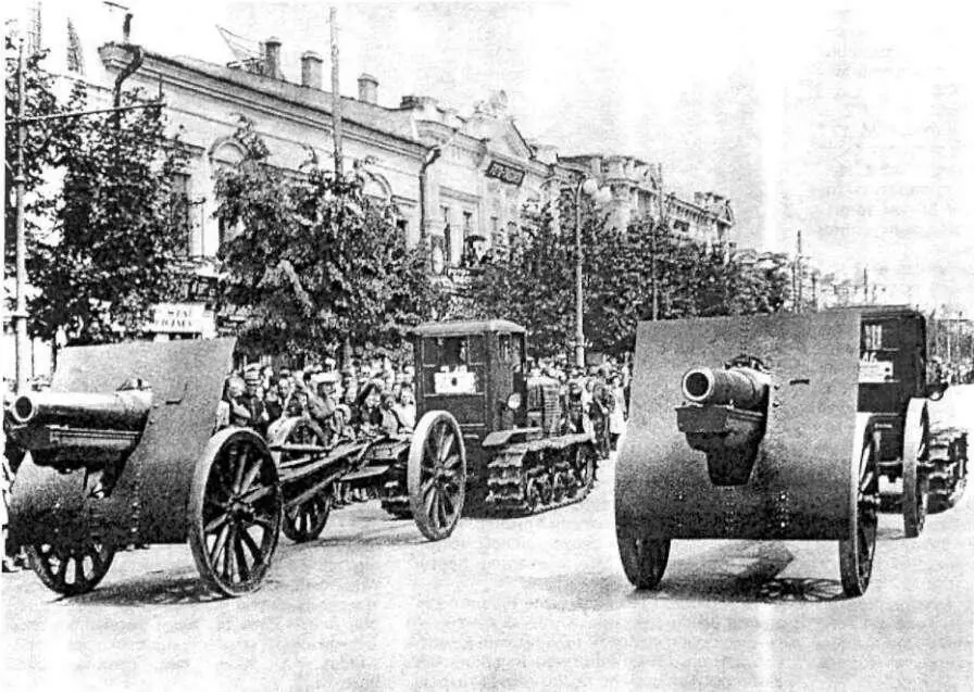 А теперь смотрим на то как немцы буксируют свои 150мм гаубицы Буксировка - фото 8