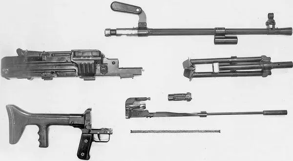 Неполная разборка пулемёта Гаранина Полигонные испытания танкового варианта - фото 16