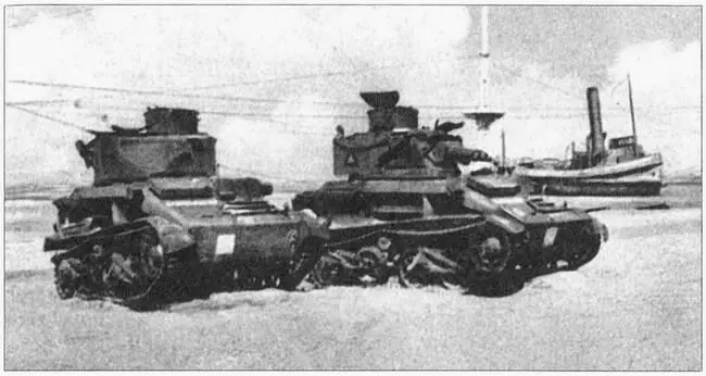 Британские танки оставленные в Дюнкерке На пляжах Дюнкерка немцы обнаружили - фото 42