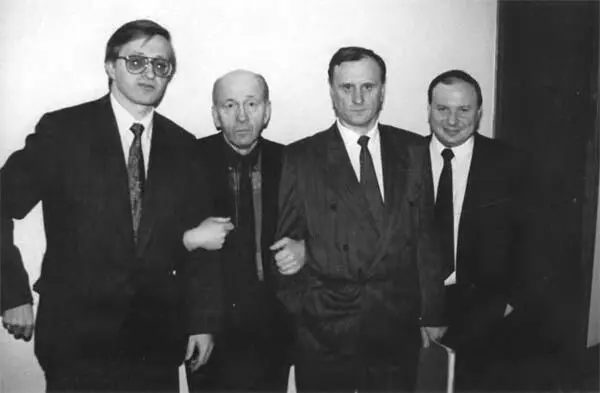 Вышли все мы из науки Александр Шохин академик Станислав Шаталин Геннадий - фото 13