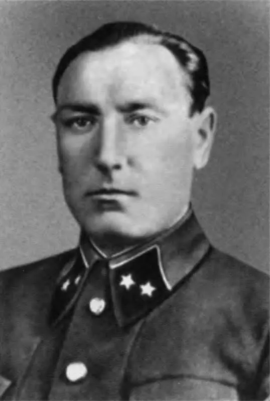 Генералмайор С С Бирюзов 1941 г Маршал С К Тимошенко и генерал армии - фото 33