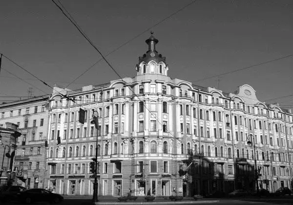 На Каменноостровском проспекте Архитектурный облик проспекта отличается - фото 14