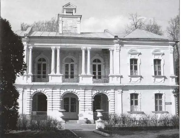 Обсерватория Я В Брюса в Глинках Современный вид Бывшая кордегардия в - фото 18