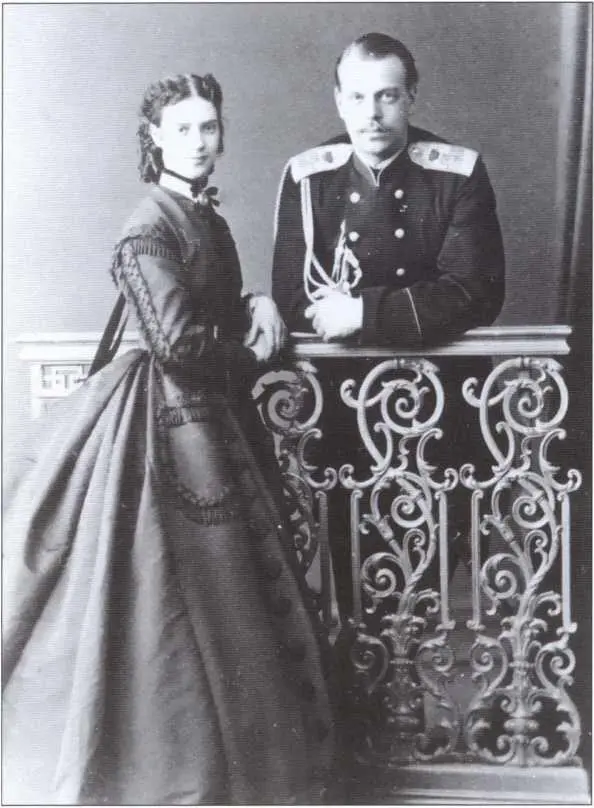 Цесаревич Александр и Цесаревна Мария Федоровна Конец 1866 г Цесаревич - фото 14