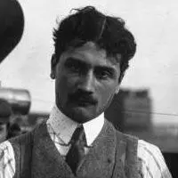 Ролан Гаррос родился в СентДени 6 октября 1888 г Учился в Париже Карьеру - фото 49