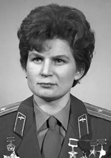 Валентина Терешкова родилась 6 марта 1937 г в деревне Масленниково Тутаевского - фото 87