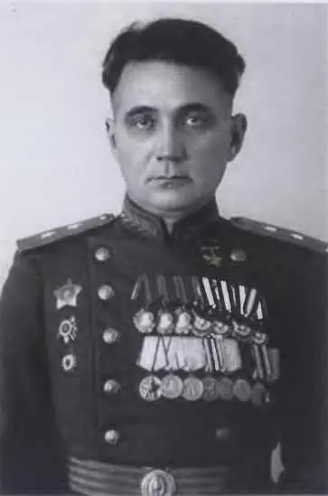 Мамсуров ХаджиУмар Джиорович 19031968 гг Летом 1918 года в возрасте 14 - фото 68
