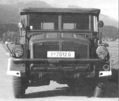 Horch 108 Тур 40 Номер гражданский но на крыльях ночные белые полосы на - фото 22