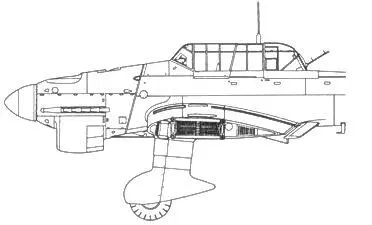 Ju 87 В2 вид на левую сторону фюзеляжа крыло демонтировано Ju 87 В2 - фото 47