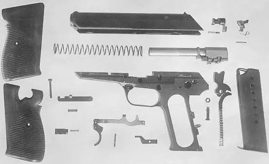 Полная разборка чехословацкого пистолета который первым проходил испытания - фото 5
