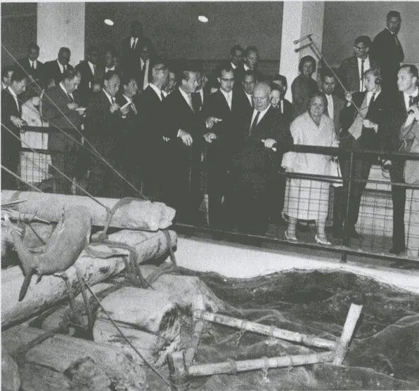 Лето 1964 года Никита Хрущев посетил Музей КонТики и попросился в следующую - фото 61
