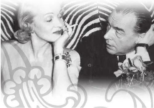 С Ремарком 54 Жан Кокто В длинном списке возлюбленных Марлен Дитрих особое - фото 54