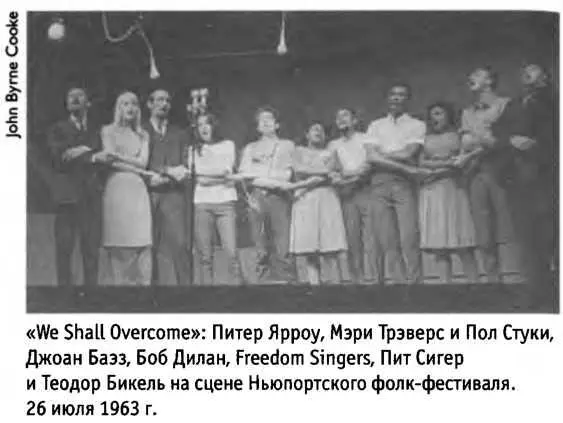 В пятницу мастерские были заполнены и людские толпы не умещаясь в пределах - фото 19