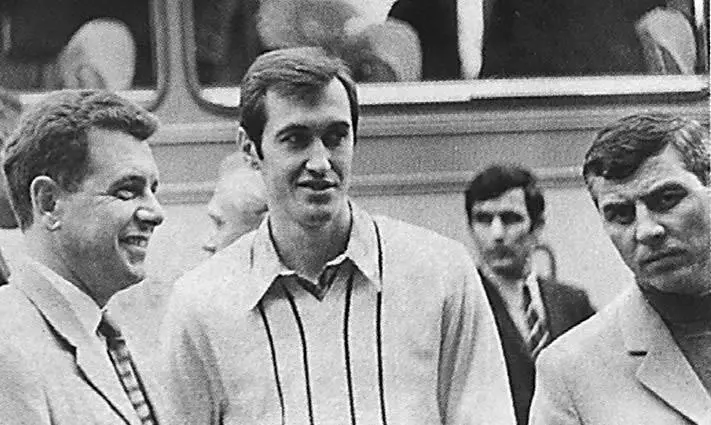 С Георгием Решем в памятном 1972 году Год окончания школы Таким я - фото 12