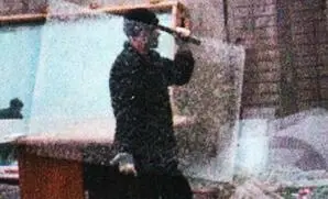 Стекло с солнечными батареями по внешнему виду мало чем отличается от обычного - фото 31