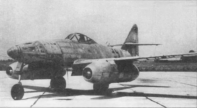 Me 262 WNr 111711 захваченный американцами и подготовленный для пробных - фото 89