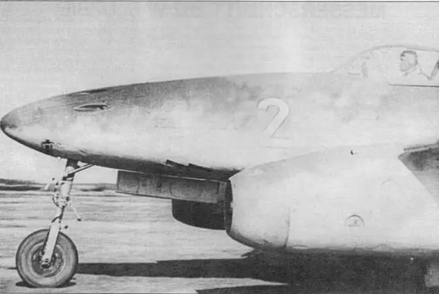 Me 262 A1a белый 2 WNr 170071 с пилотом в кабине Хорошо видны передняя - фото 93